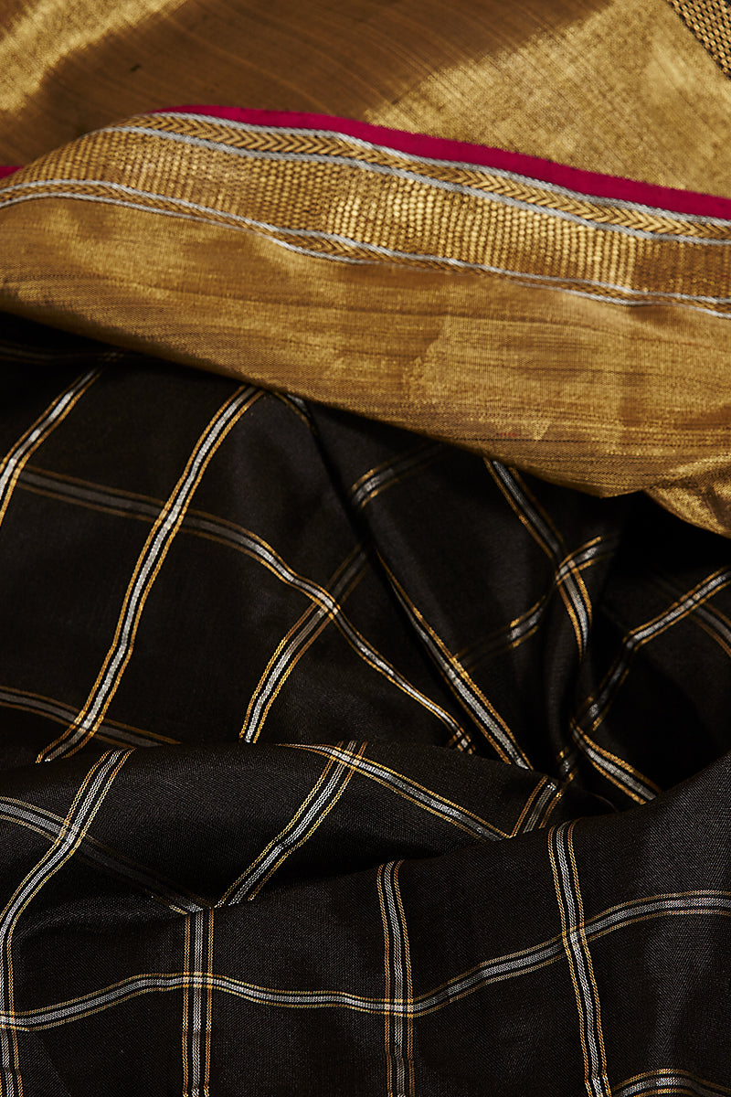 Silk Kanjeevaram Sari with Zari cheks all over