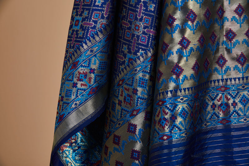 Banarasi Jaamdani Silk Dupatta with Ikat pattern